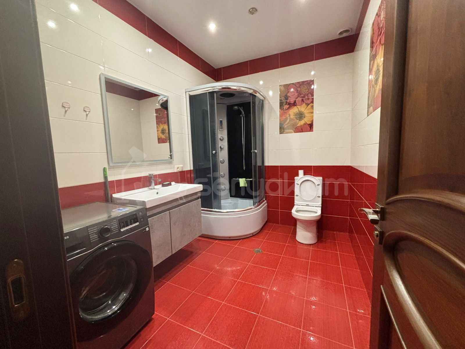 2 Սենյականոց Բնակարան, 74քմ, 14/15 հարկ, Դիզայներական Վերանորոգված, Կահավորված