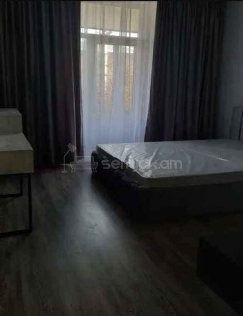 2 Սենյականոց Բնակարան Քարե Շենքում, 52քմ, 3/4 հարկ, Կապիտալ Վերանորոգված, Կահավորված, Արևկող