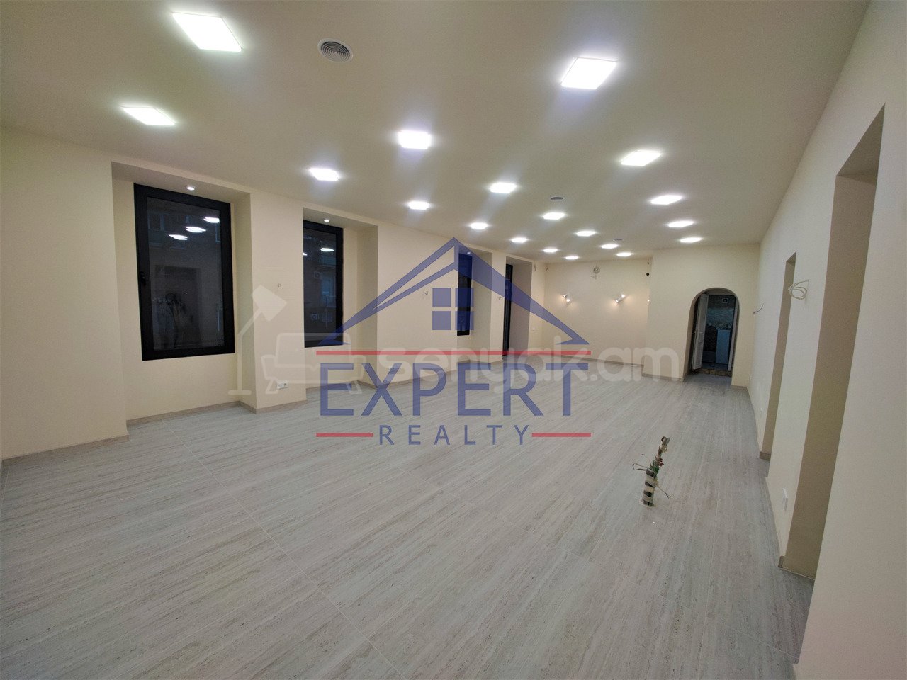 Օֆիսային Տարածք, 65քմ, Կապիտալ Վերանորոգված