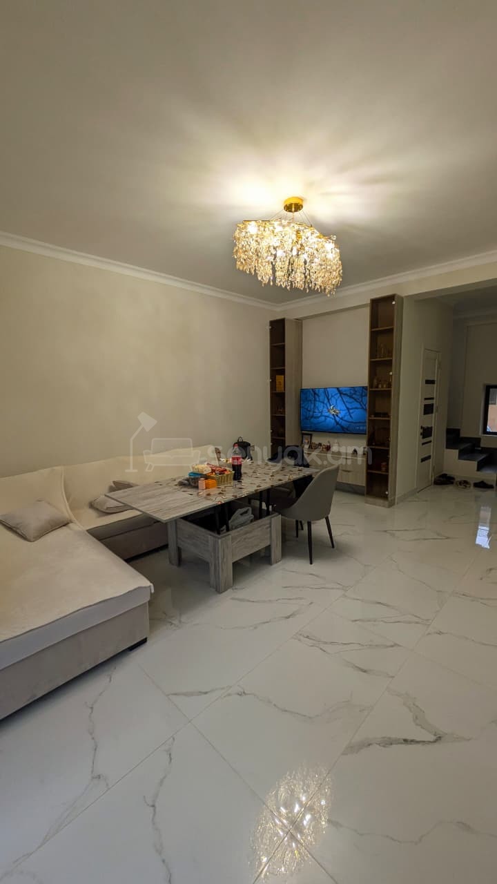 4 Սենյականոց Սեփական Տուն, 120քմ, Կապիտալ Վերանորոգված