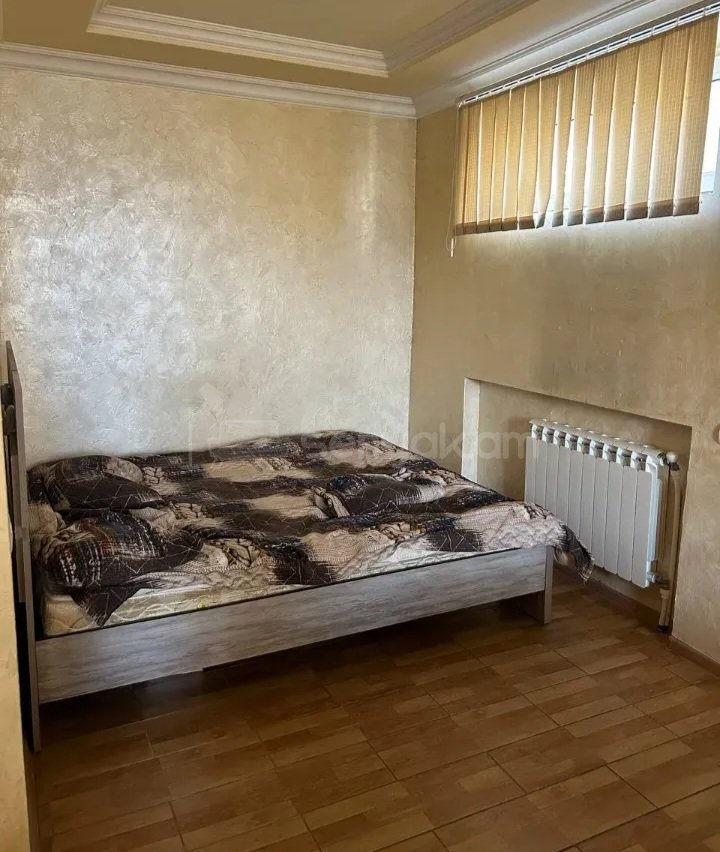 1 Սենյականոց Բնակարան Քարե Շենքում, 50քմ, 2/5 հարկ, Կապիտալ Վերանորոգված, Կահավորված, Արևկող