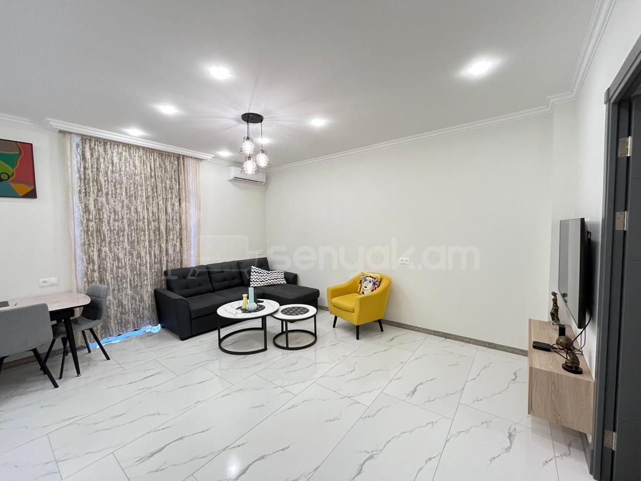 2 Սենյականոց Բնակարան Քարե Շենքում, 73քմ, 2/5 հարկ, Կապիտալ Վերանորոգված