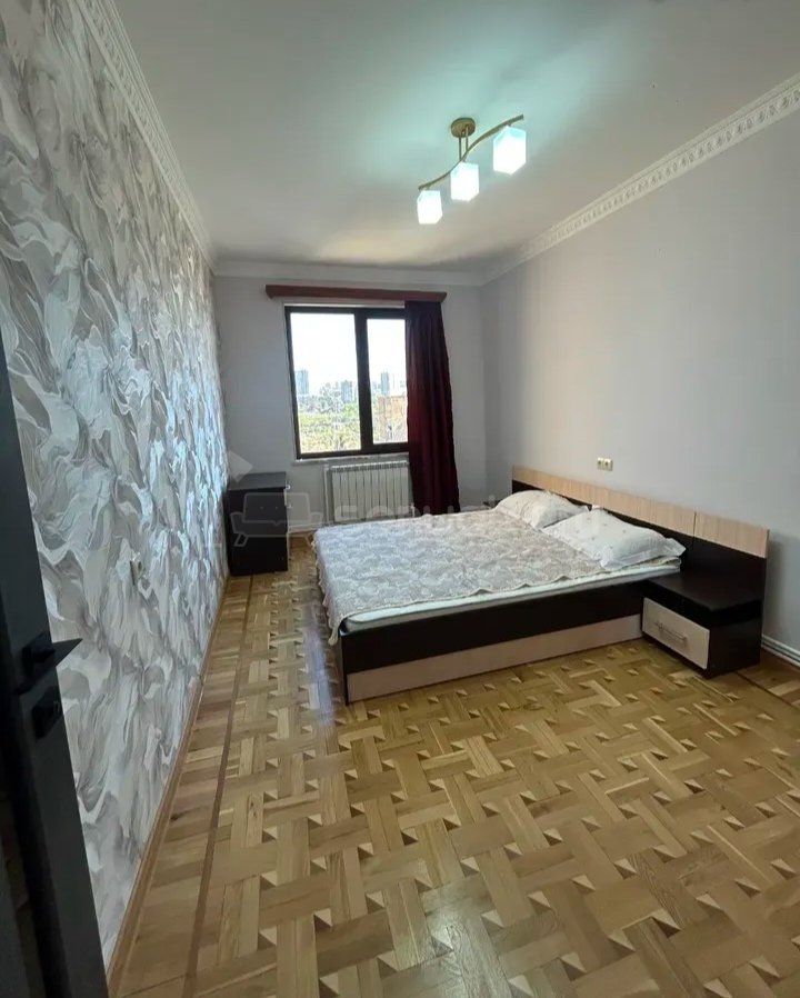 3 Սենյականոց Բնակարան, 70քմ, 9/9 հարկ, Կապիտալ Վերանորոգված, Կահավորված