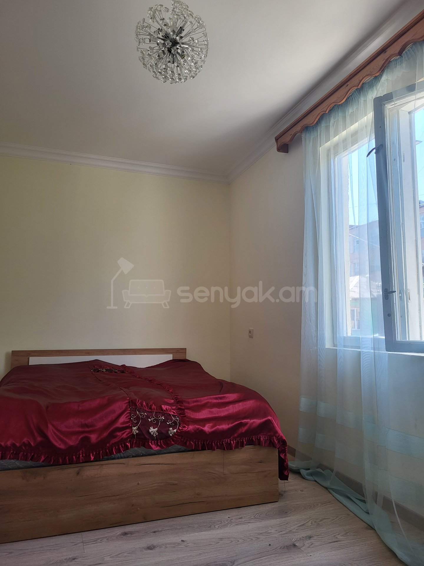 3 Սենյականոց Սեփական Տուն, 130քմ, Նորմալ Վիճակում, Կահավորված