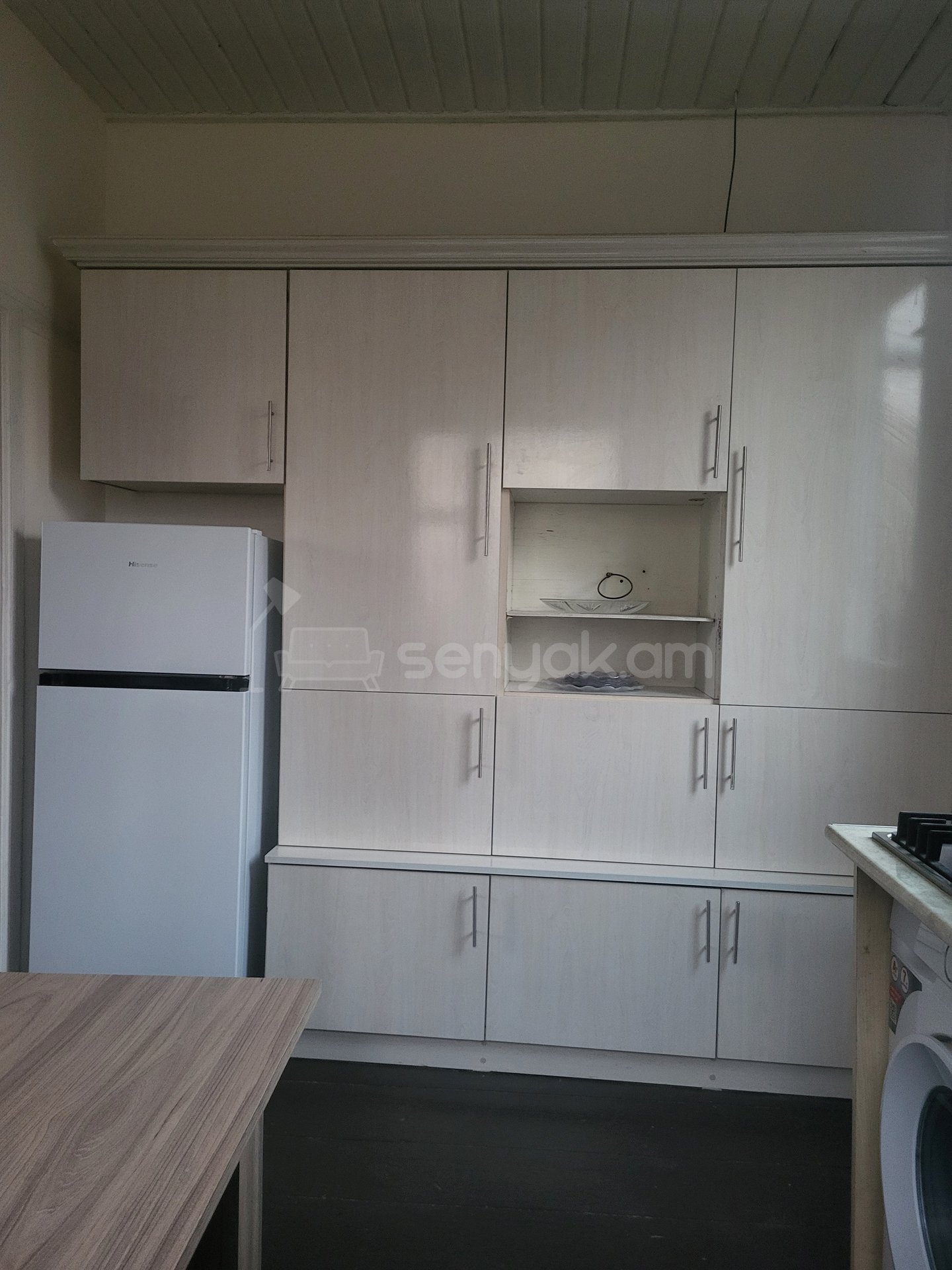 3 Սենյականոց Սեփական Տուն, 130քմ, Նորմալ Վիճակում, Կահավորված