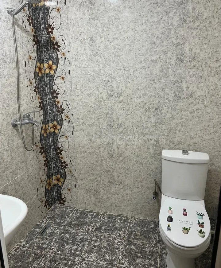 2 Սենյականոց Բնակարան Քարե Շենքում, 58քմ, 4/5 հարկ, Կապիտալ Վերանորոգված, Կահավորված