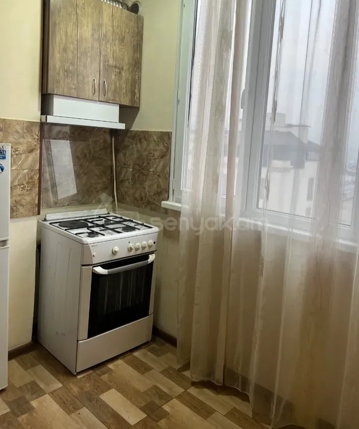 2 Սենյականոց Բնակարան Քարե Շենքում, 58քմ, 4/5 հարկ, Կապիտալ Վերանորոգված, Կահավորված