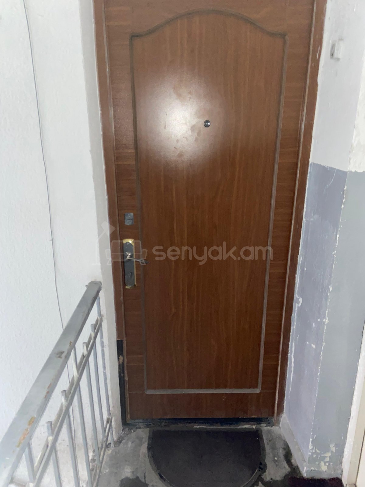 2 Սենյականոց Բնակարան Քարե Շենքում, 58քմ, 3/5 հարկ, Կապիտալ Վերանորոգված, Կահավորված, Արևկող