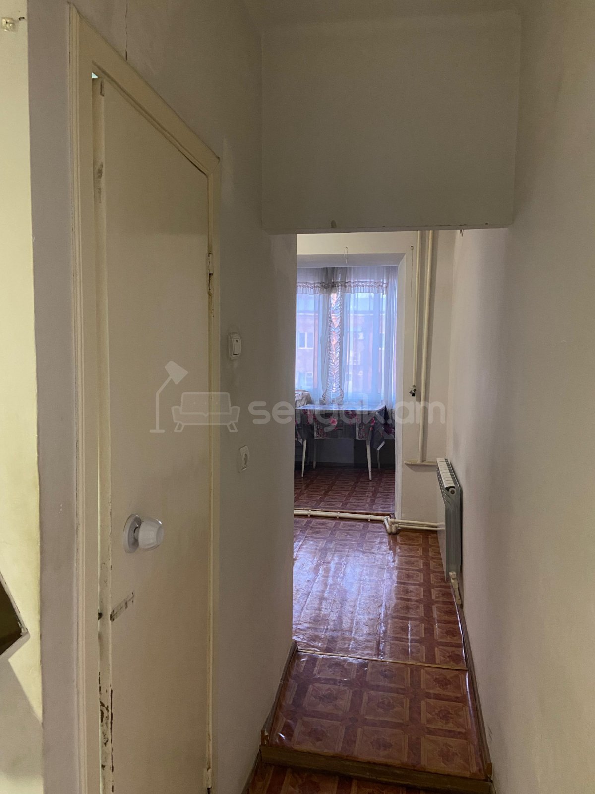 2 Սենյականոց Բնակարան Քարե Շենքում, 58քմ, 3/5 հարկ, Կապիտալ Վերանորոգված, Կահավորված, Արևկող