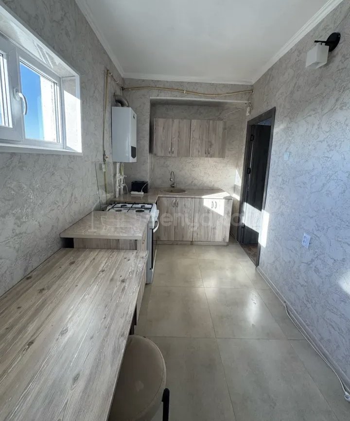 2 Սենյականոց Բնակարան Քարե Շենքում, 62քմ, 5/9 հարկ, Կապիտալ Վերանորոգված, Կահավորված, Արևկող