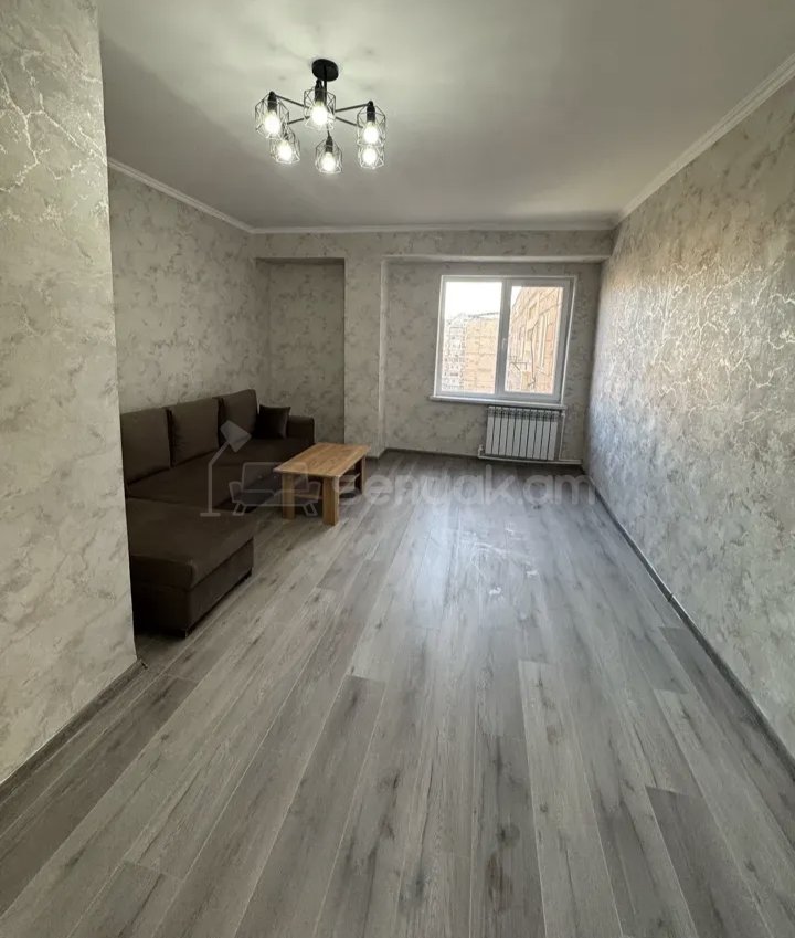 2 Սենյականոց Բնակարան Քարե Շենքում, 62քմ, 5/9 հարկ, Կապիտալ Վերանորոգված, Կահավորված, Արևկող