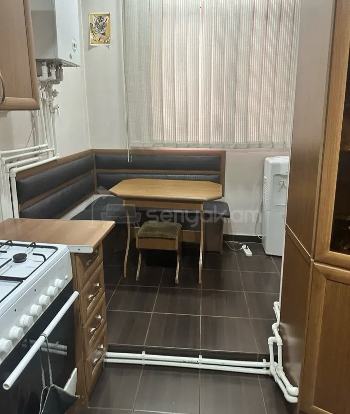 2 Սենյականոց Բնակարան Քարե Շենքում, 52քմ, 4/9 հարկ, Կապիտալ Վերանորոգված, Կահավորված, Արևկող