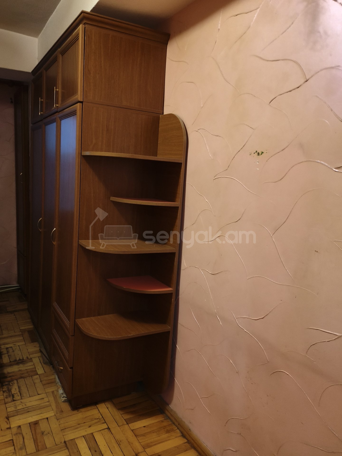 3 Սենյականոց Բնակարան Քարե Շենքում, 78քմ, 3/9 հարկ, Կապիտալ Վերանորոգված, Կահավորված, Արևկող