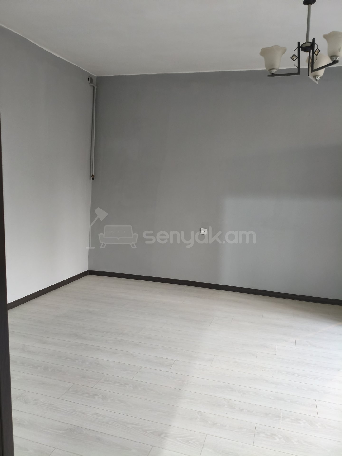 3 Սենյականոց Բնակարան Քարե Շենքում, 69քմ, 1/1 հարկ, Կապիտալ Վերանորոգված, Կահավորված, Արևկող