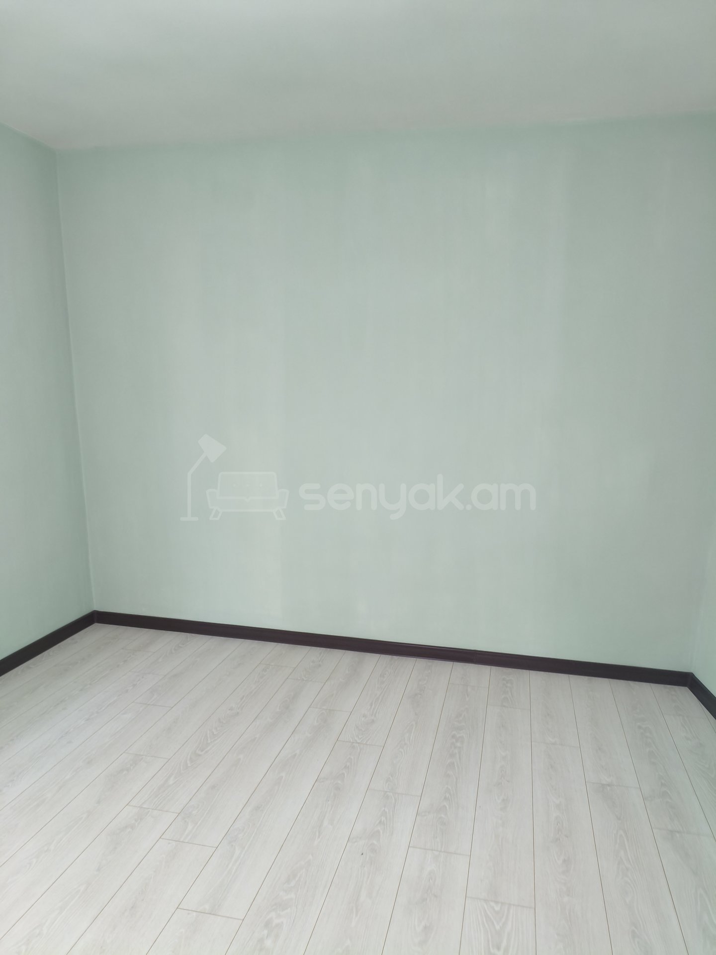 3 Սենյականոց Բնակարան Քարե Շենքում, 69քմ, 1/1 հարկ, Կապիտալ Վերանորոգված, Կահավորված, Արևկող