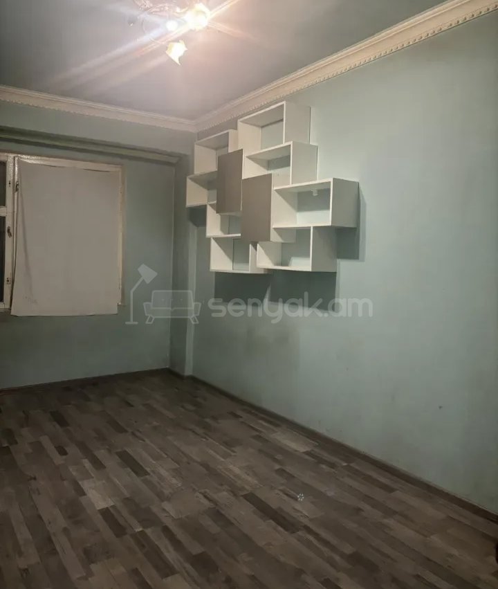 3 Սենյականոց Բնակարան, 68քմ, 5/9 հարկ, Նորմալ Վիճակում, Կահավորված, Արևկող