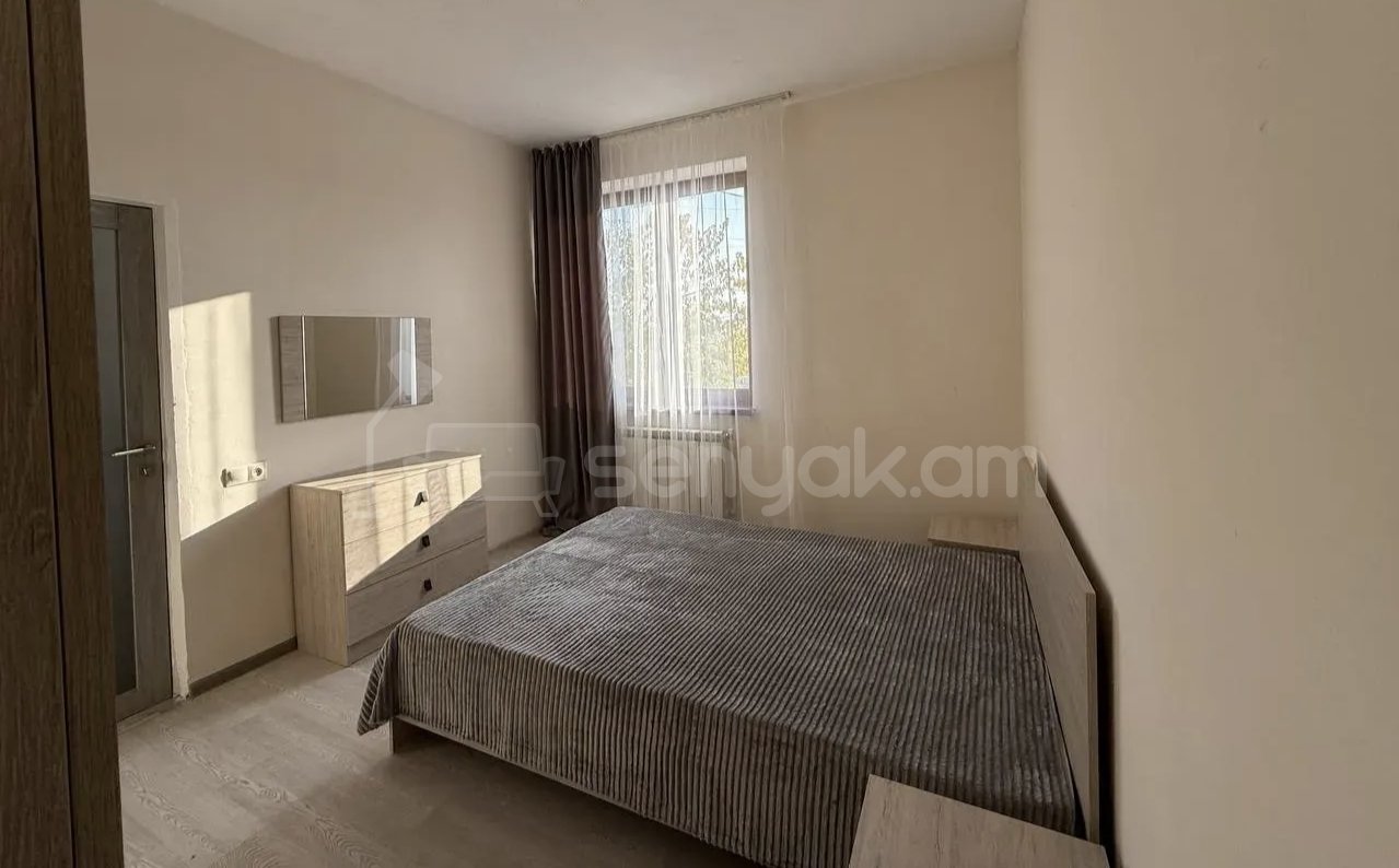 2 Սենյականոց Բնակարան, 58քմ, 2/2 հարկ, Նորմալ Վիճակում, Կահավորված, Արևկող