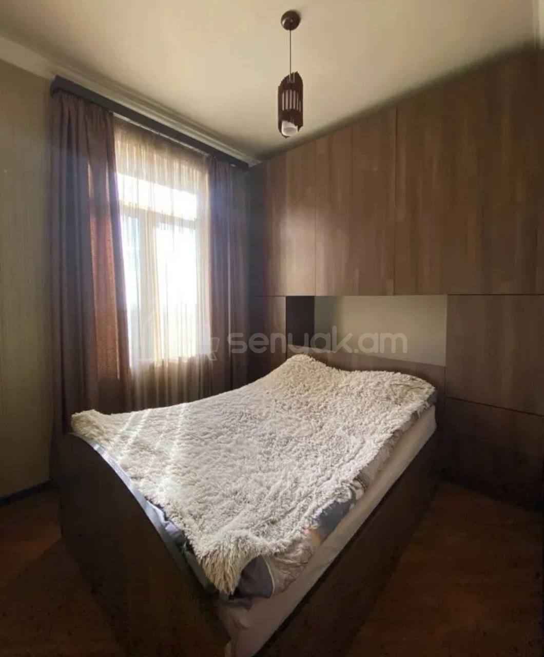 2 Սենյականոց Բնակարան Քարե Շենքում, 40քմ, 5/5 հարկ, Կապիտալ Վերանորոգված, Կահավորված, Արևկող