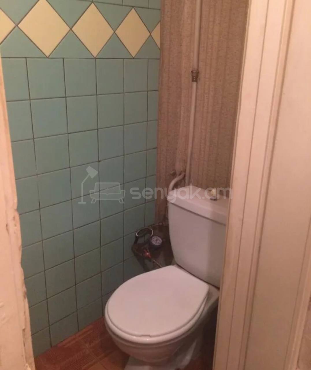 2 Սենյականոց Բնակարան Քարե Շենքում, 50քմ, 3/5 հարկ, Պետական Վիճակում, Կահավորված