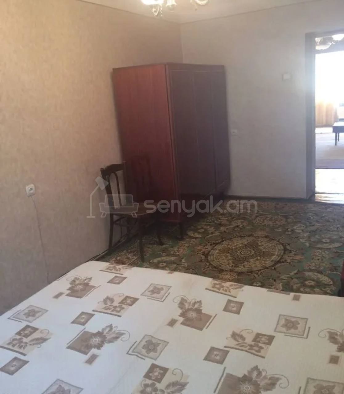 2 Սենյականոց Բնակարան Քարե Շենքում, 50քմ, 3/5 հարկ, Պետական Վիճակում, Կահավորված