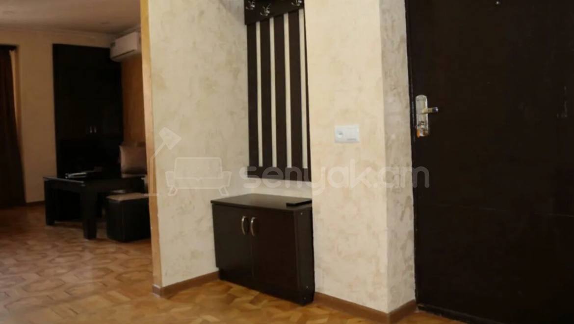 3 Սենյականոց Բնակարան, 65քմ, 7/9 հարկ, Կապիտալ Վերանորոգված, Կահավորված, Արևկող