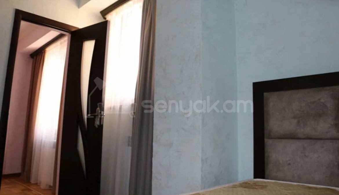 3 Սենյականոց Բնակարան, 65քմ, 7/9 հարկ, Կապիտալ Վերանորոգված, Կահավորված, Արևկող