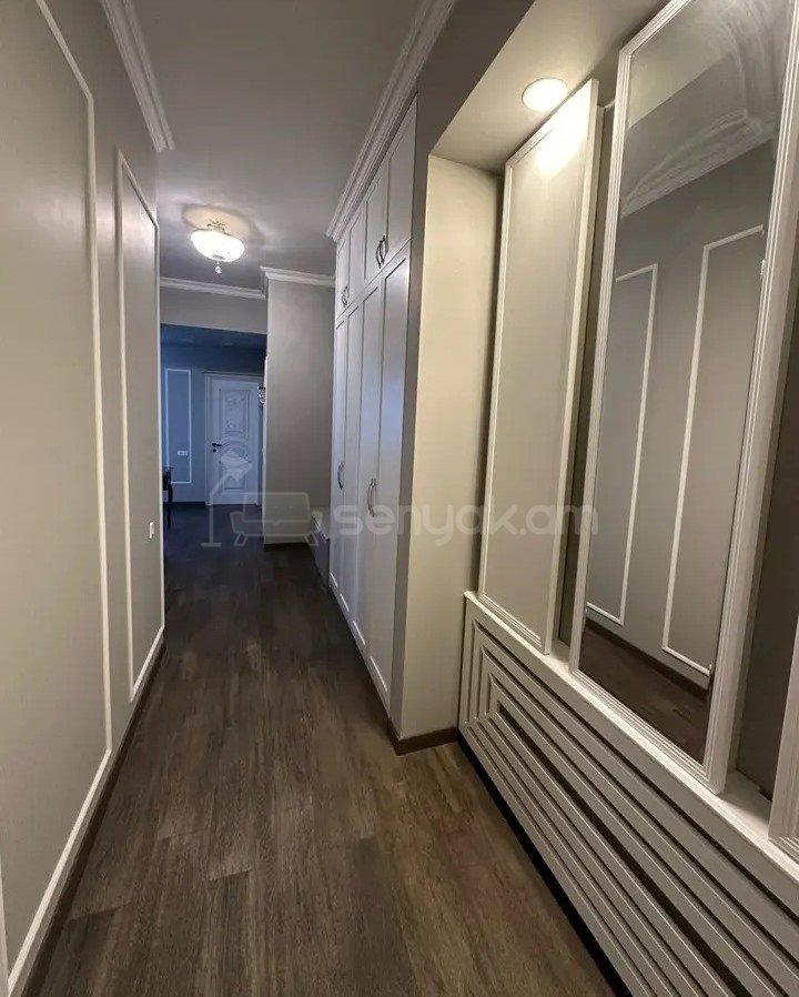 3 Սենյականոց Բնակարան, 115քմ, 15/19 հարկ, Դիզայներական Վերանորոգված, Կահավորված, Արևկող