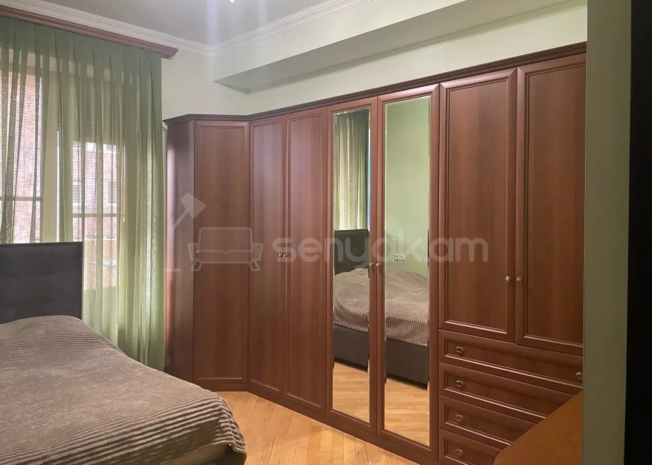 4 Սենյականոց Բնակարան Նորակառույցում, 93քմ, 4/9 հարկ, Կապիտալ Վերանորոգված