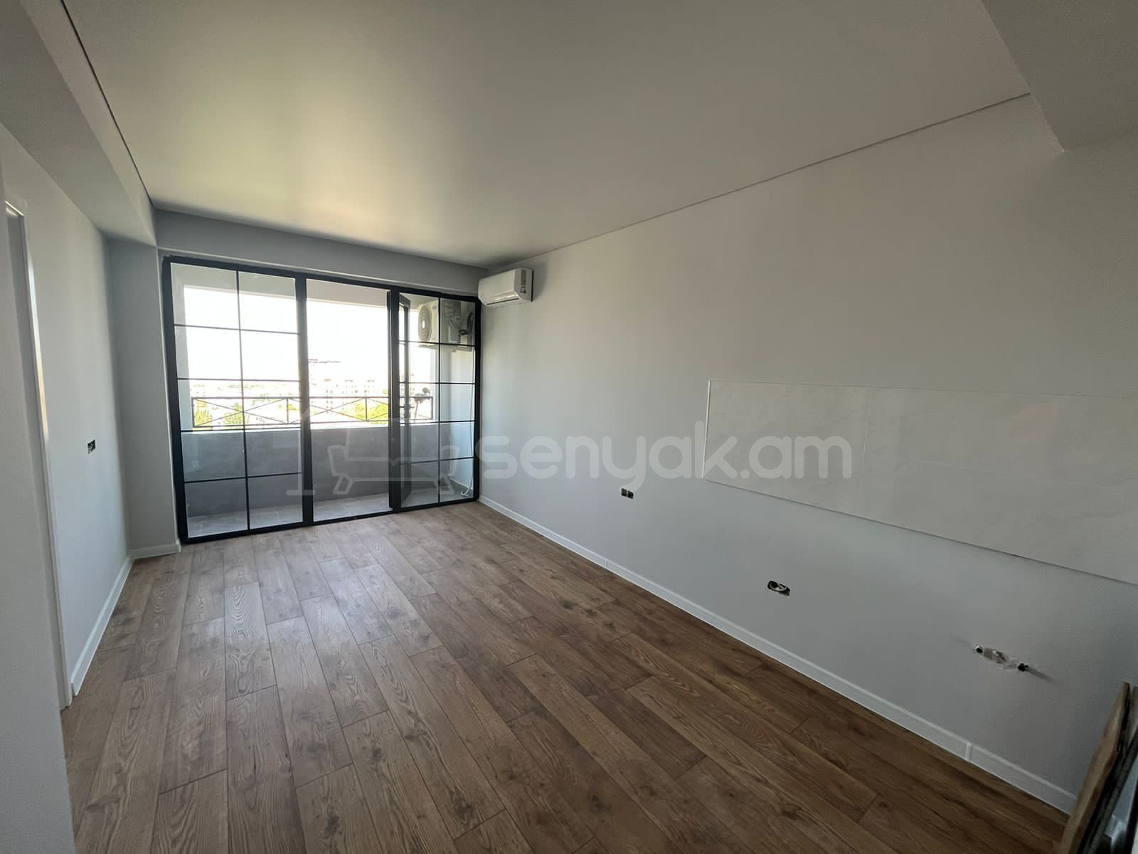2 Սենյականոց Բնակարան, 37քմ, 9/14 հարկ, Կապիտալ Վերանորոգված