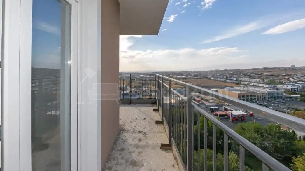 4 Սենյականոց Բնակարան Նորակառույցում, 94քմ, 13/13 հարկ, Զրոյական Վիճակում