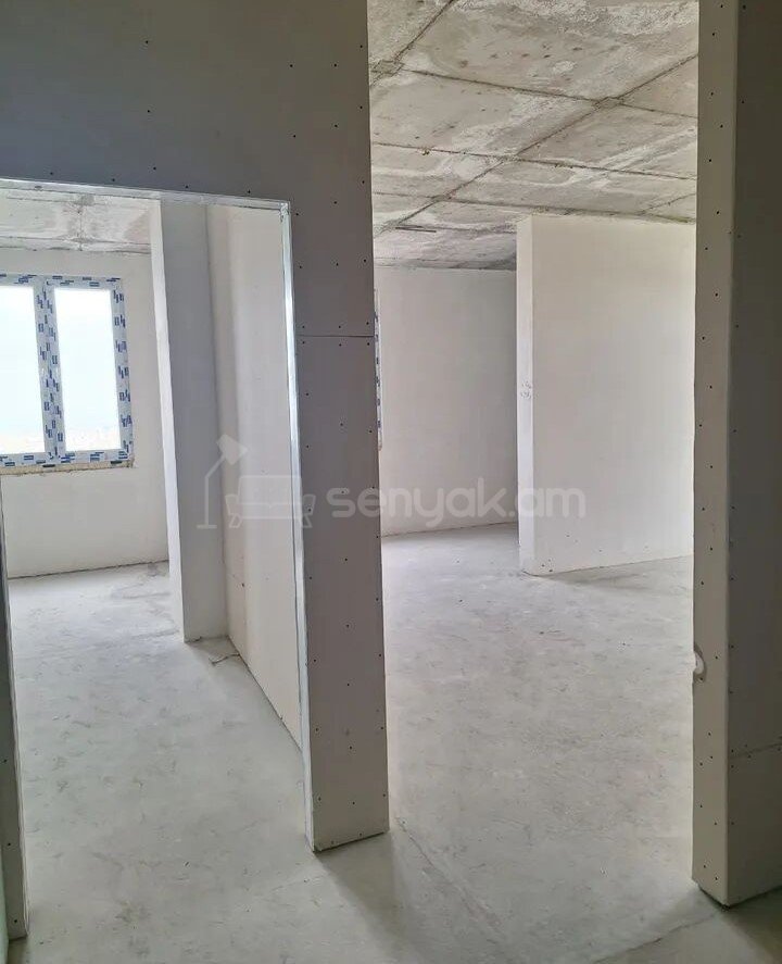 4 Սենյականոց Բնակարան Նորակառույցում, 94քմ, 13/13 հարկ, Զրոյական Վիճակում