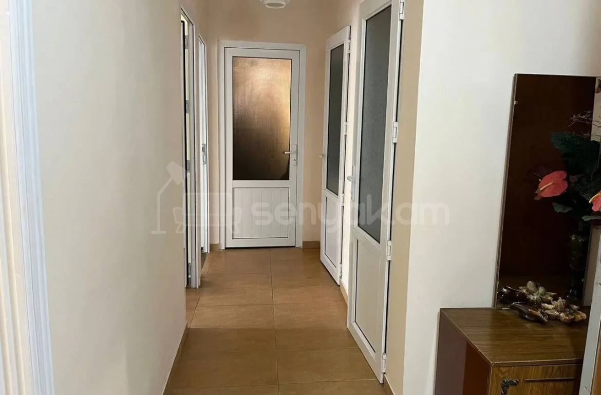 4 Սենյականոց Բնակարան, 90քմ, 5/16 հարկ, Կապիտալ Վերանորոգված, Կահավորված