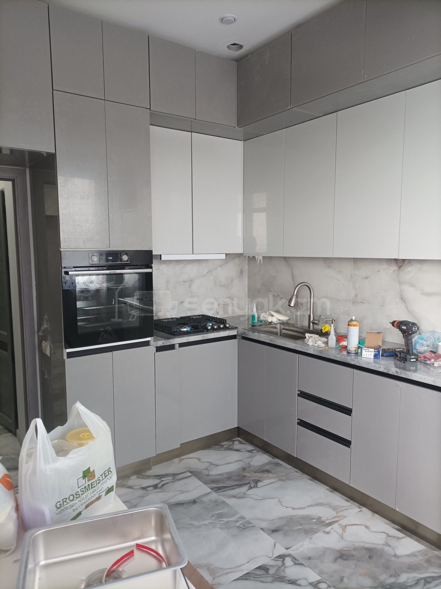 4 Սենյականոց Բնակարան Նորակառույցում, 92քմ, 4/16 հարկ, Կապիտալ Վերանորոգված, Կահավորված, Արևկող