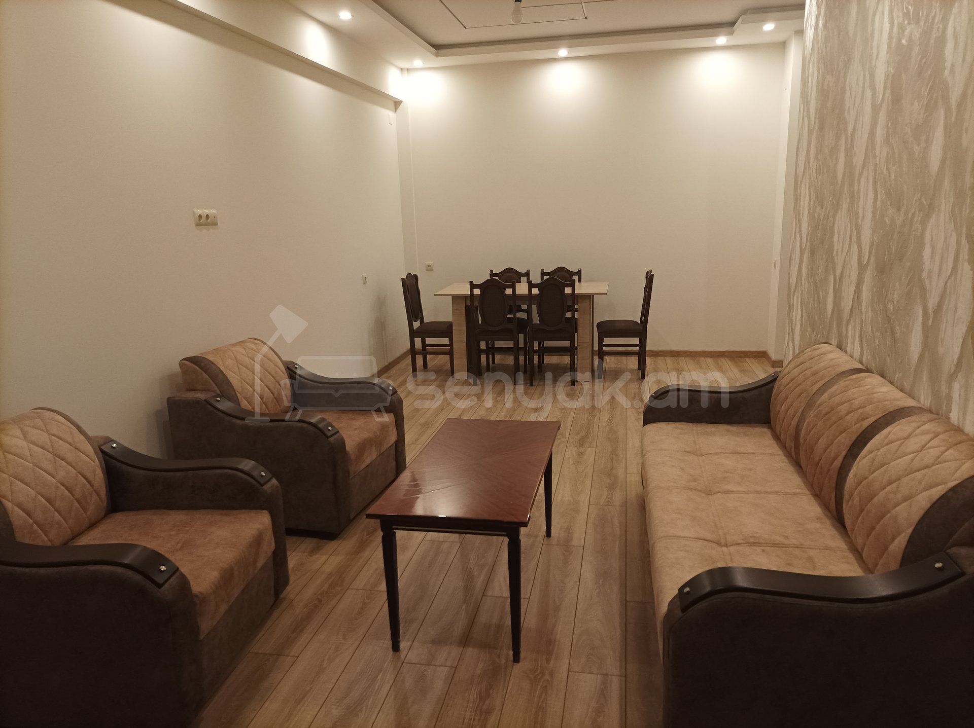 4 Սենյականոց Բնակարան Նորակառույցում, 92քմ, 4/16 հարկ, Կապիտալ Վերանորոգված, Կահավորված, Արևկող