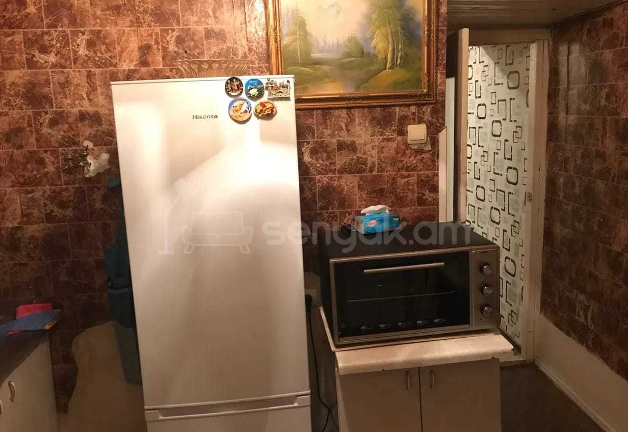 2 Սենյականոց Բնակարան Քարե Շենքում, 57քմ, 5/5 հարկ, Կոսմետիկ Վերանորոգված