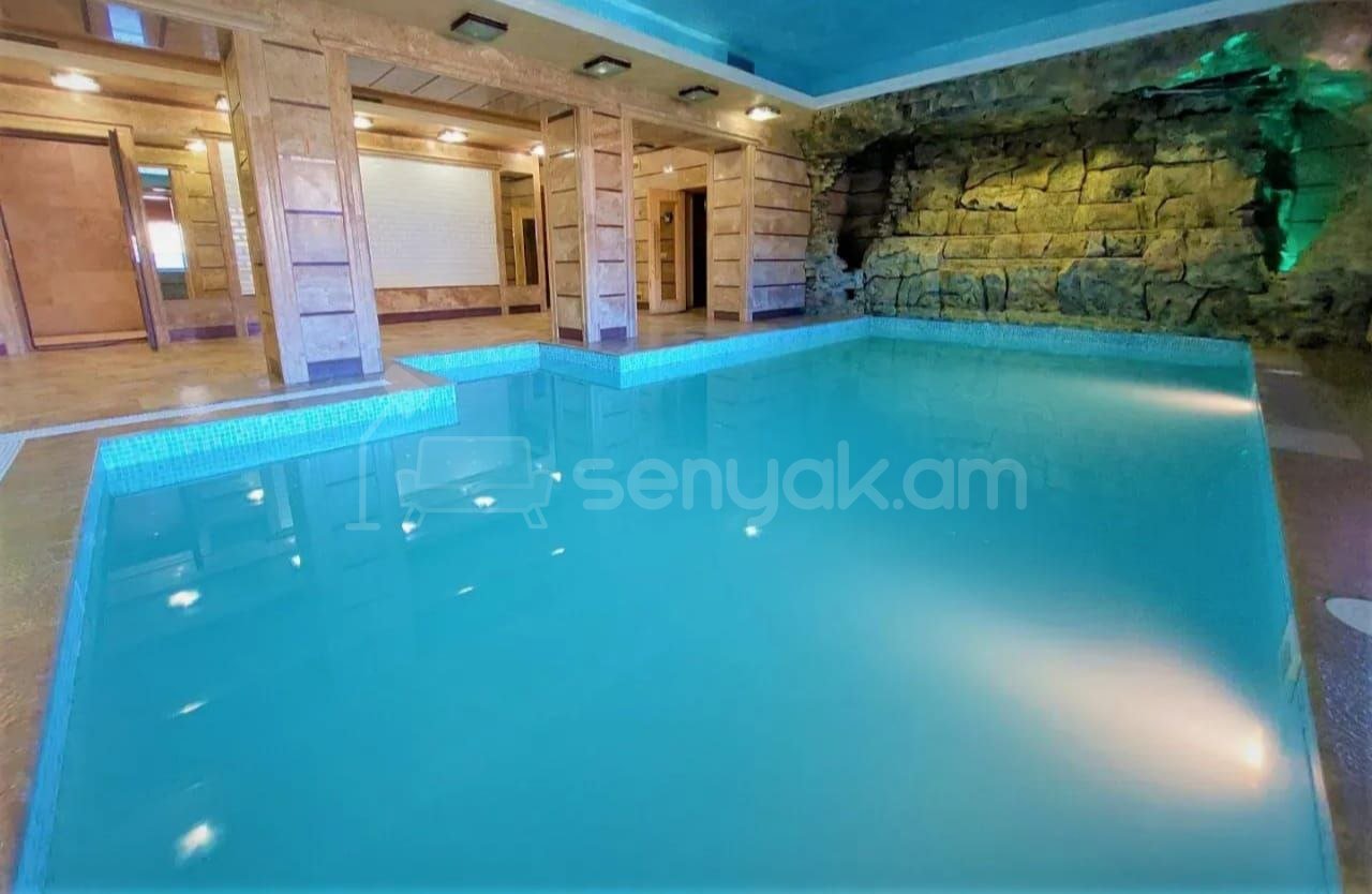 6 Սենյականոց Շքեղ Առանձնատուն, 200քմ, Լողավազանով