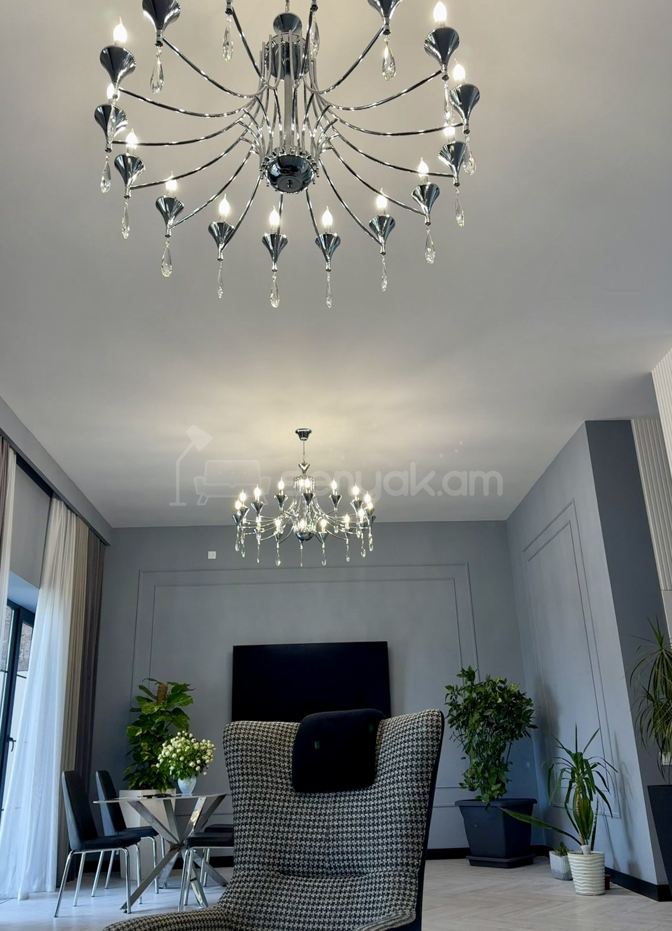 6 Սենյականոց Շքեղ Առանձնատուն, 240քմ, Կահավորված, Ավտոտնակով