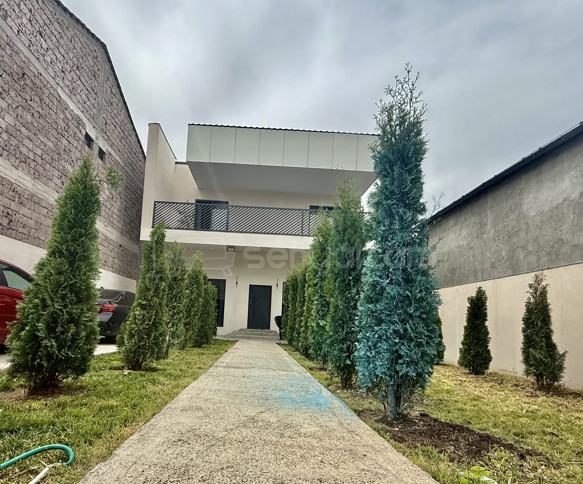 6 Սենյականոց Շքեղ Առանձնատուն, 240քմ, Կահավորված, Ավտոտնակով