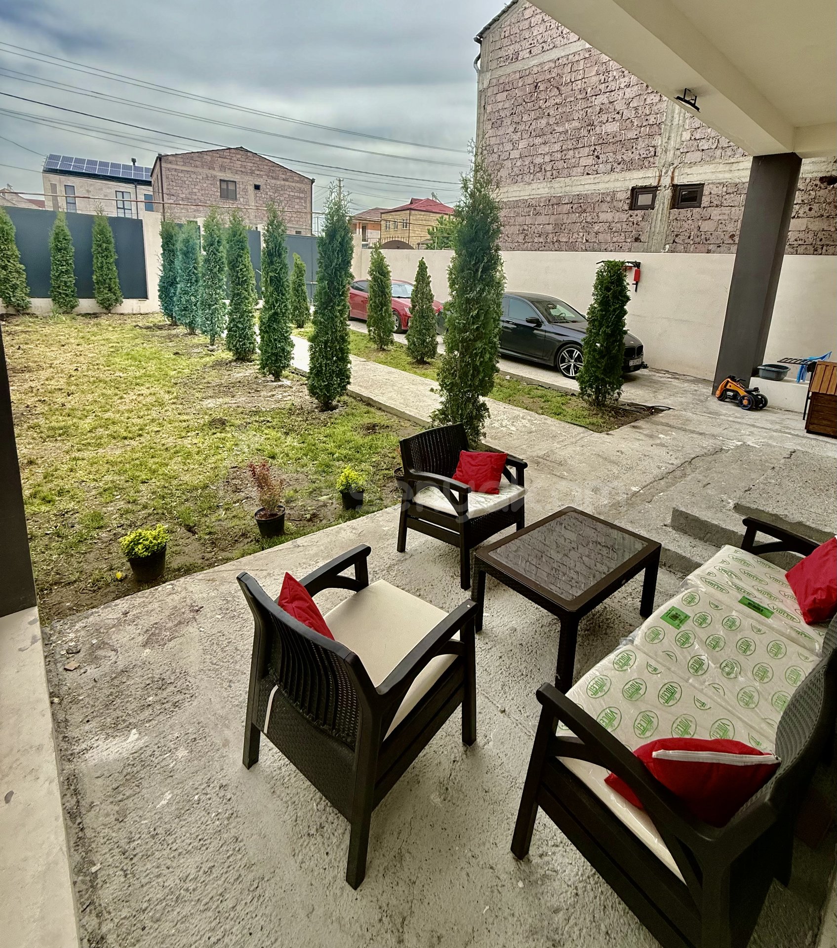 6 Սենյականոց Շքեղ Առանձնատուն, 240քմ, Կահավորված, Ավտոտնակով