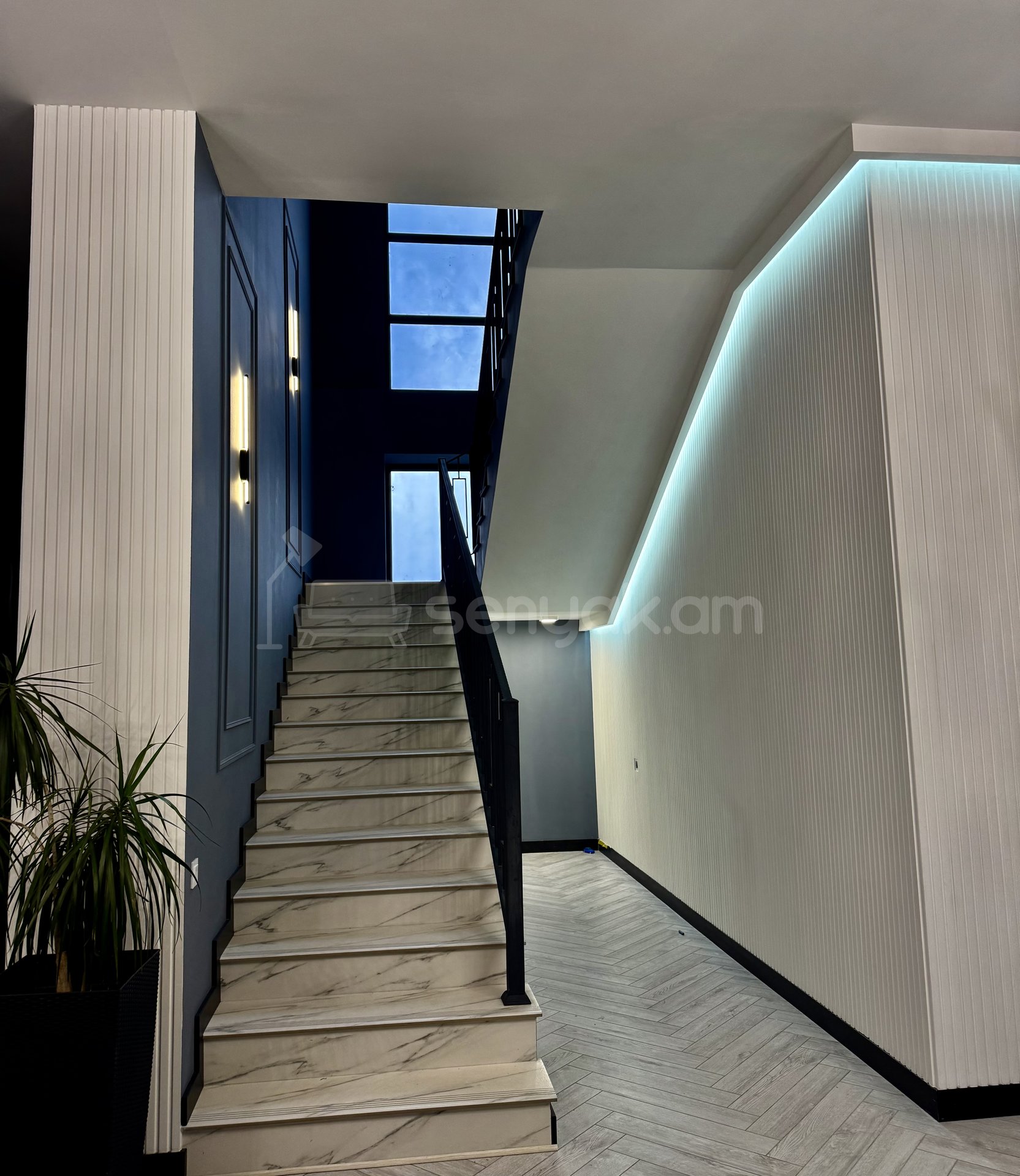 6 Սենյականոց Շքեղ Առանձնատուն, 240քմ, Կահավորված, Ավտոտնակով