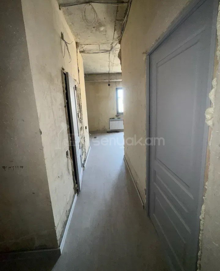 2 Սենյականոց Բնակարան Նորակառույցում, 45քմ, 9/12 հարկ, Նորմալ Վիճակում