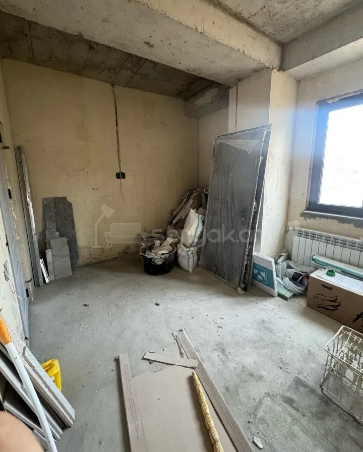 2 Սենյականոց Բնակարան Նորակառույցում, 45քմ, 9/12 հարկ, Նորմալ Վիճակում