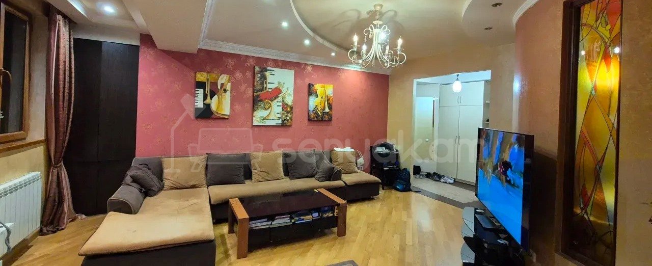 3 Սենյականոց Բնակարան, 84քմ, 3/9 հարկ, Կապիտալ Վերանորոգված