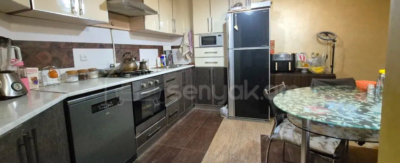 3 Սենյականոց Բնակարան, 84քմ, 3/9 հարկ, Կապիտալ Վերանորոգված