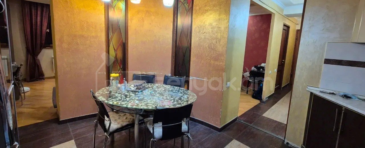 3 Սենյականոց Բնակարան, 84քմ, 3/9 հարկ, Կապիտալ Վերանորոգված