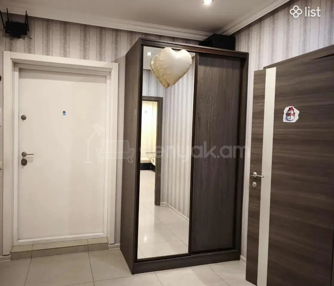 2 Սենյականոց Բնակարան Քարե Շենքում, 52քմ, 5/5 հարկ, Կապիտալ Վերանորոգված, Կահավորված, Արևկող