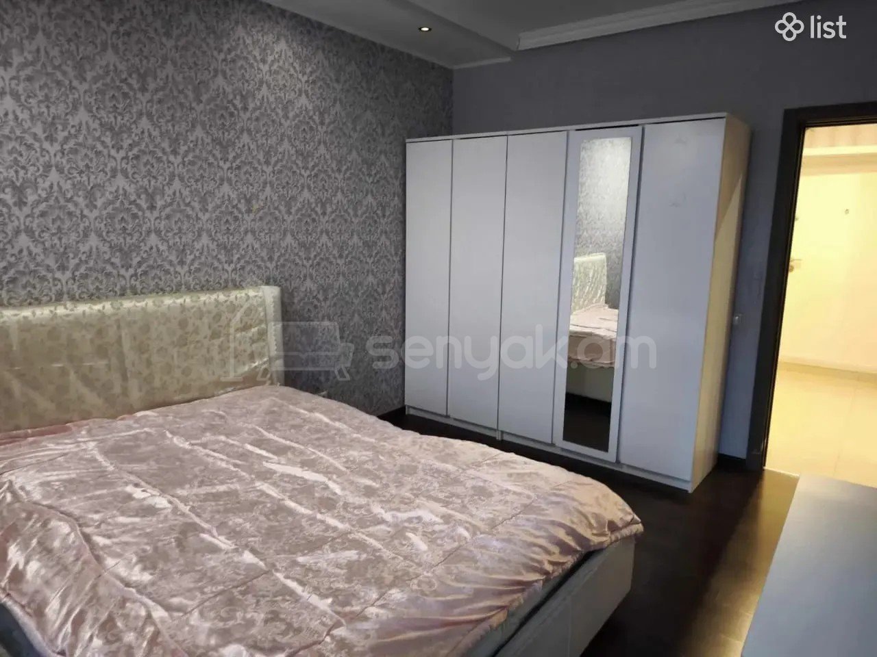 2 Սենյականոց Բնակարան Քարե Շենքում, 52քմ, 5/5 հարկ, Կապիտալ Վերանորոգված, Կահավորված, Արևկող