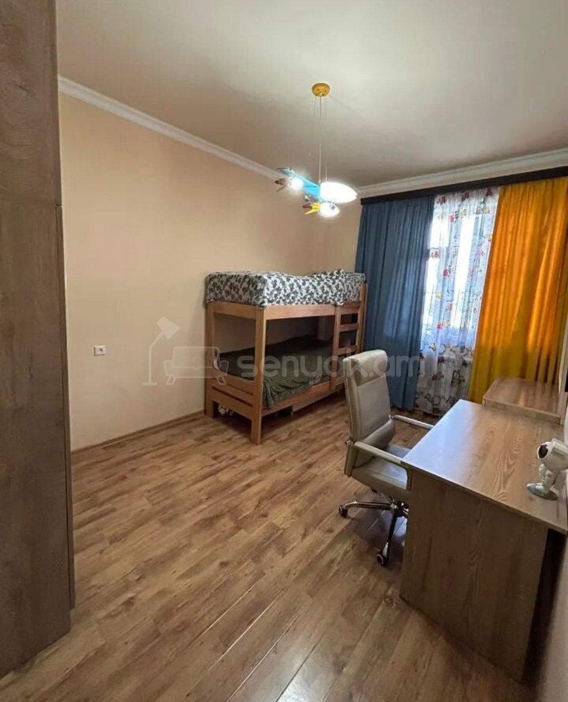 4 Սենյականոց Բնակարան Նորակառույցում, 118քմ, 2/14 հարկ, Կապիտալ Վերանորոգված