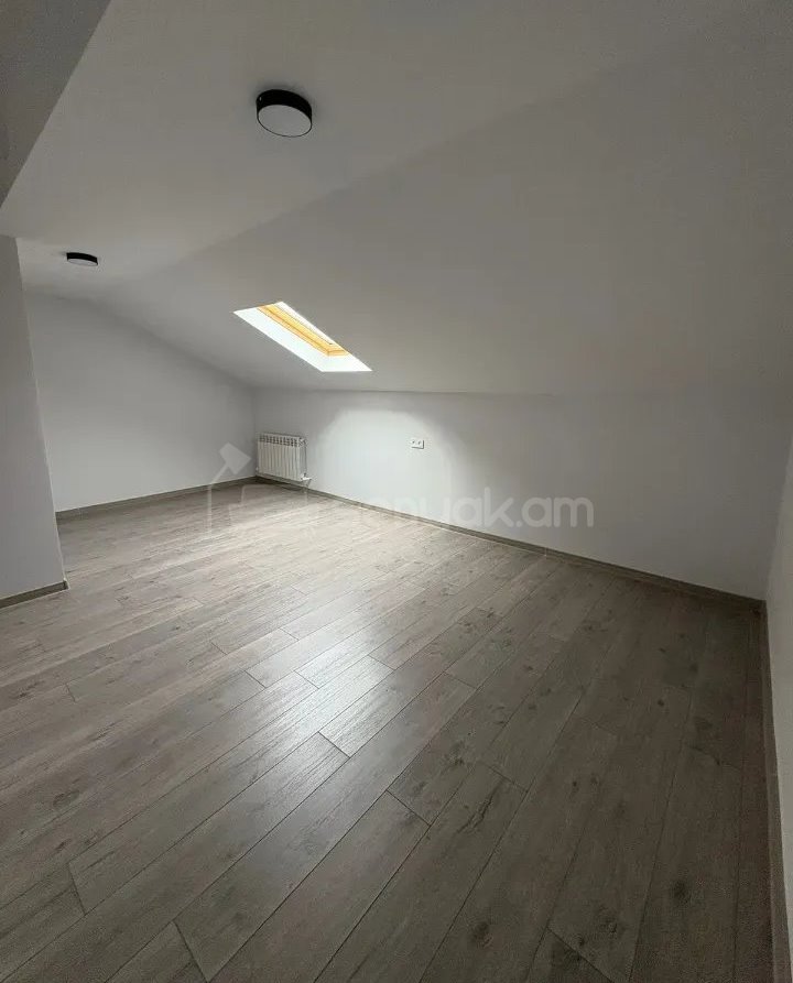 Սպասարկման Տարածք, 300քմ, Կապիտալ Վերանորոգված