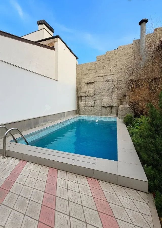 Սպասարկման Տարածք, 300քմ, Կապիտալ Վերանորոգված